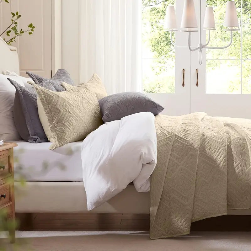 Beige Microfiber 3-Piece 150GSM Bedspread Set - Queen Size-4